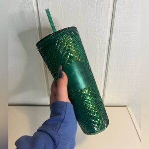 💚Green Asymmetrical Starbucks Tumbler💚